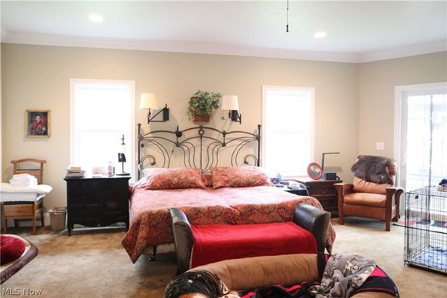 7509 Girdle Road, West Farmington, OH 44491