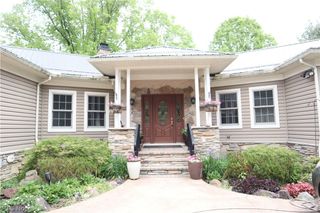 7509 Girdle Road, West Farmington, OH 44491