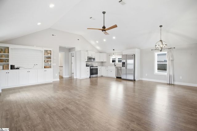 125 Parker Slatton Road, Simpsonville, SC 29681