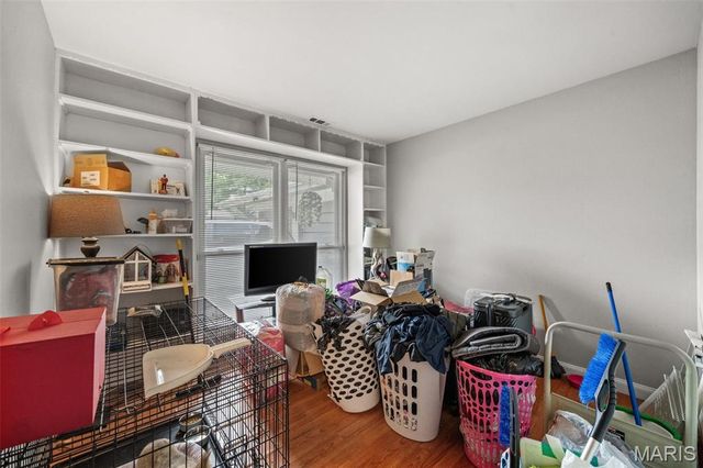 573 Coach Light Lane, Hazelwood, MO 63042