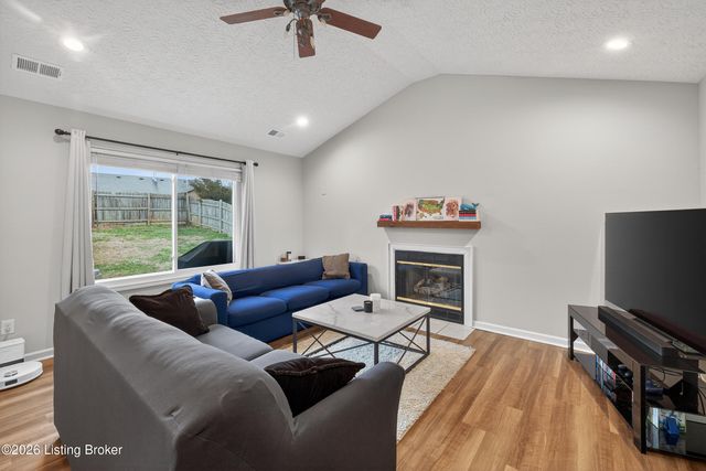 134 Hemingway Pl, Georgetown, KY 40324