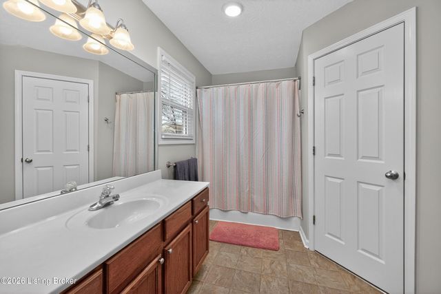 134 Hemingway Pl, Georgetown, KY 40324