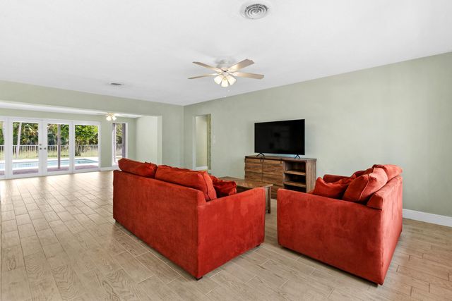 1257 NW 7TH Street, Boca Raton, FL 33486