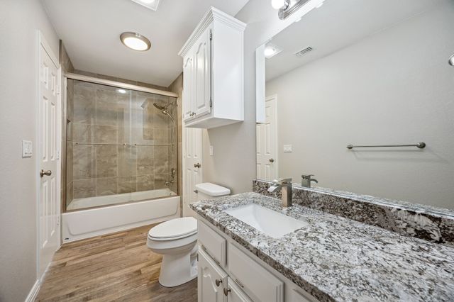 840 Lake Park Drive, Oak Point, TX 75068