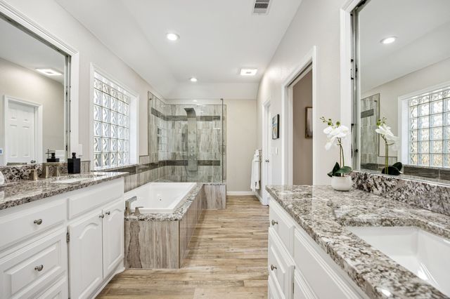 840 Lake Park Drive, Oak Point, TX 75068