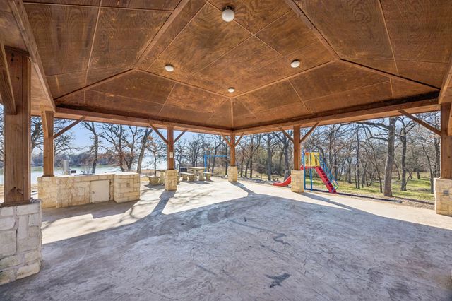 840 Lake Park Drive, Oak Point, TX 75068