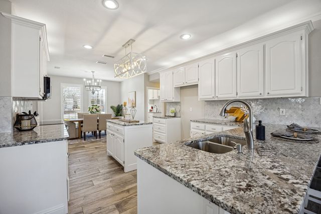 840 Lake Park Drive, Oak Point, TX 75068