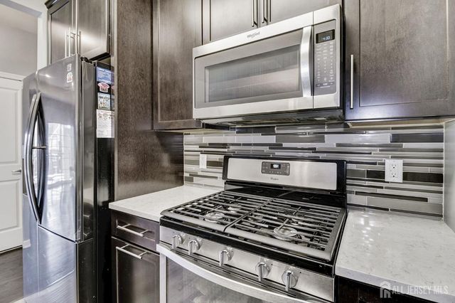 643 Strassle Way 643, South Plainfield, NJ 07080