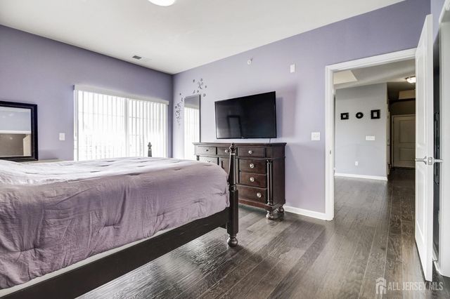 643 Strassle Way 643, South Plainfield, NJ 07080