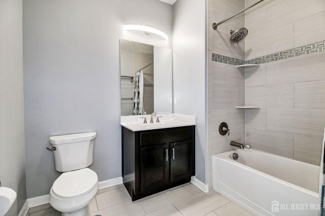 643 Strassle Way 643, South Plainfield, NJ 07080