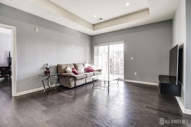 643 Strassle Way 643, South Plainfield, NJ 07080