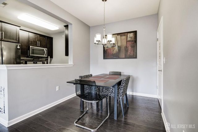 643 Strassle Way 643, South Plainfield, NJ 07080