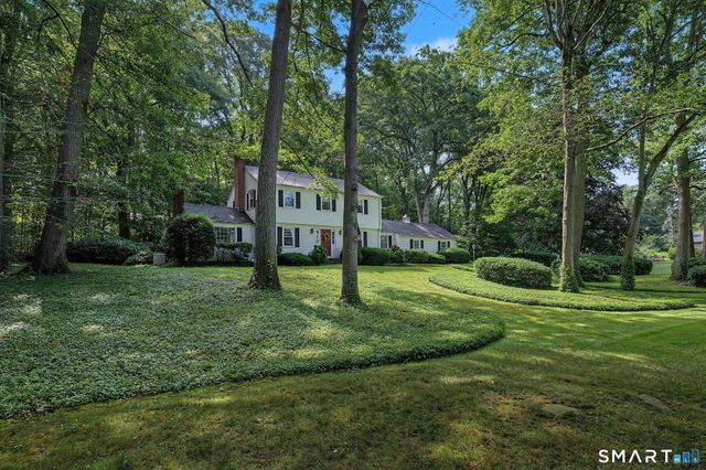7 Milestone Lane, Madison, CT 06443