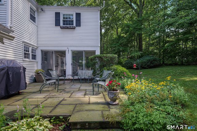 7 Milestone Lane, Madison, CT 06443