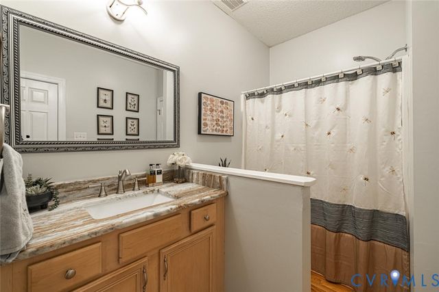 15021 River Rd, Chesterfield, VA 23838