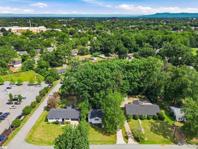 114 Birchwood Street, Greenville, SC 29605