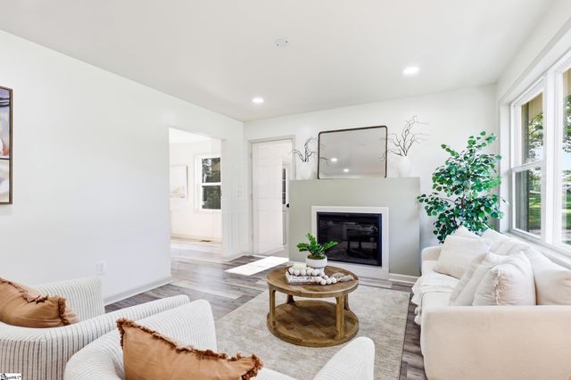 114 Birchwood Street, Greenville, SC 29605