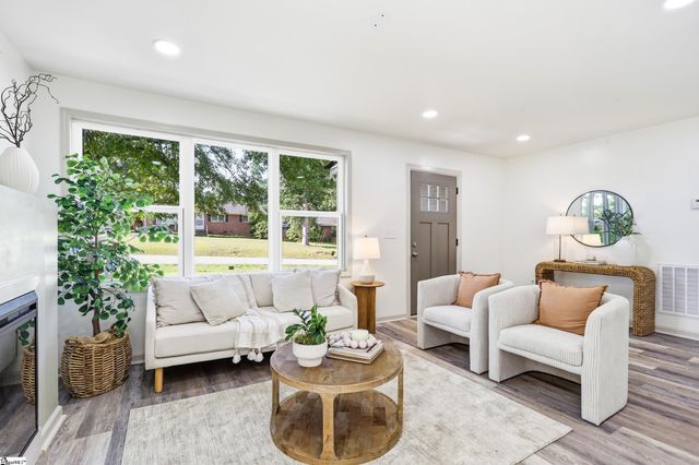 114 Birchwood Street, Greenville, SC 29605