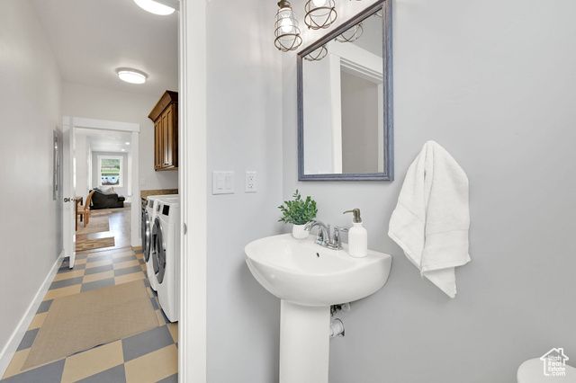 1009 E HIGH CREEK RD, Cove, UT 84320