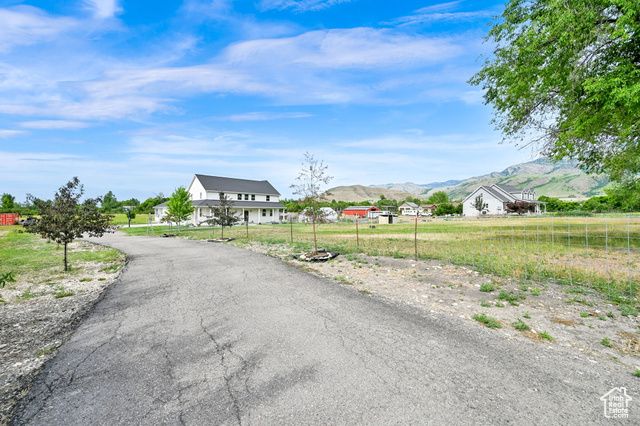 1009 E HIGH CREEK RD, Cove, UT 84320