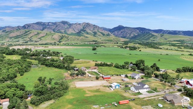 1009 E HIGH CREEK RD, Cove, UT 84320