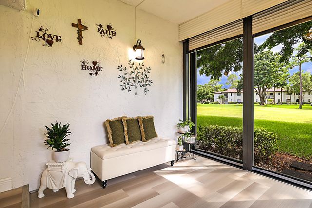 21365 CYPRESS HAMMOCK Drive 20K, Boca Raton, FL 33428