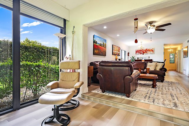 21365 CYPRESS HAMMOCK Drive 20K, Boca Raton, FL 33428