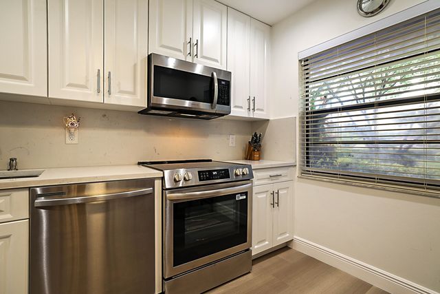 21365 CYPRESS HAMMOCK Drive 20K, Boca Raton, FL 33428
