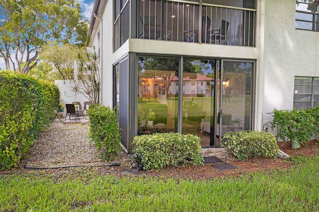 21365 CYPRESS HAMMOCK Drive 20K, Boca Raton, FL 33428