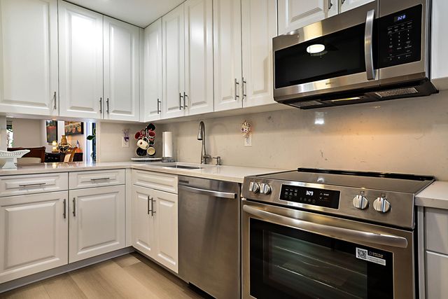 21365 CYPRESS HAMMOCK Drive 20K, Boca Raton, FL 33428