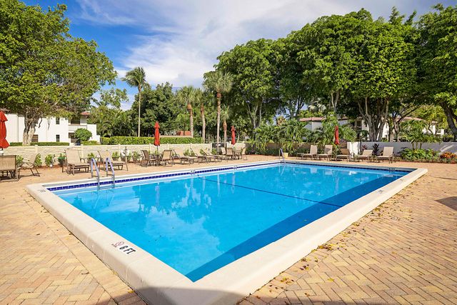21365 CYPRESS HAMMOCK Drive 20K, Boca Raton, FL 33428