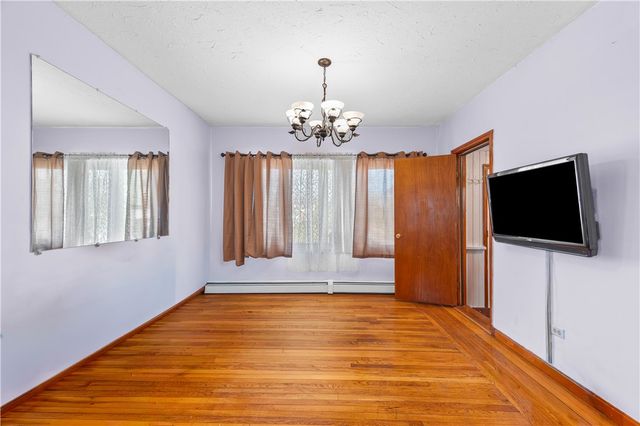 220 Bay View Avenue, Cranston, RI 02905