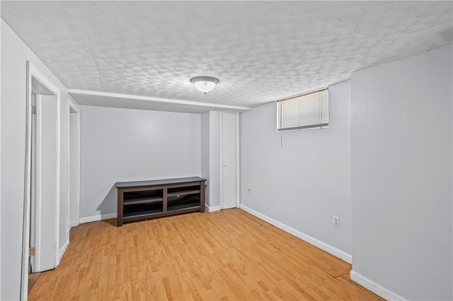 220 Bay View Avenue, Cranston, RI 02905