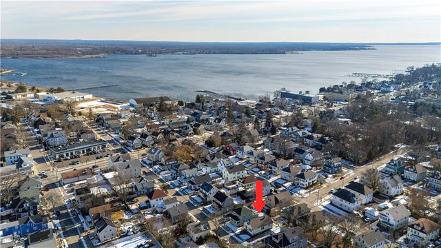 220 Bay View Avenue, Cranston, RI 02905