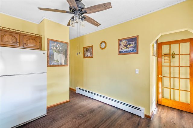 220 Bay View Avenue, Cranston, RI 02905