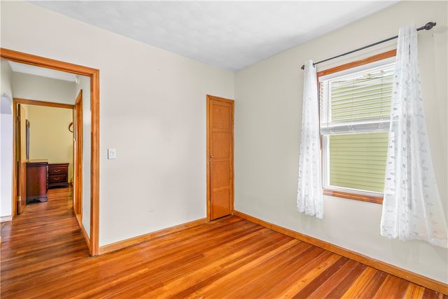 220 Bay View Avenue, Cranston, RI 02905