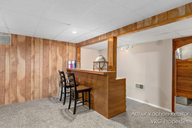 9089 Fulton Street, Ada, MI 49301