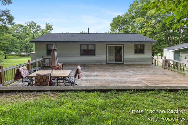 9089 Fulton Street, Ada, MI 49301