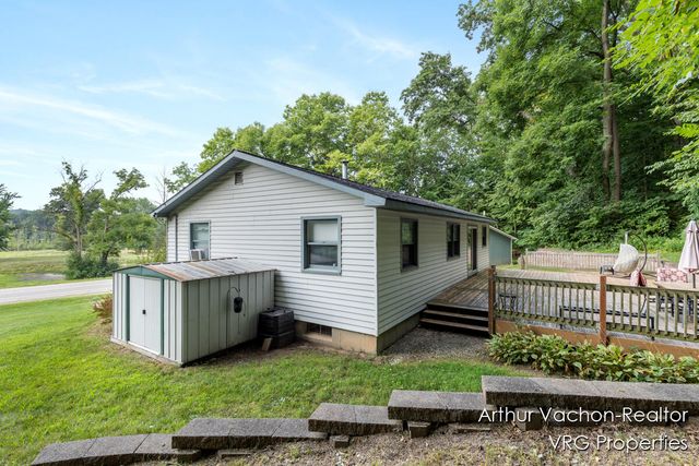 9089 Fulton Street, Ada, MI 49301