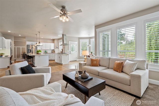 2614 Tacoma Road E, Puyallup, WA 98371