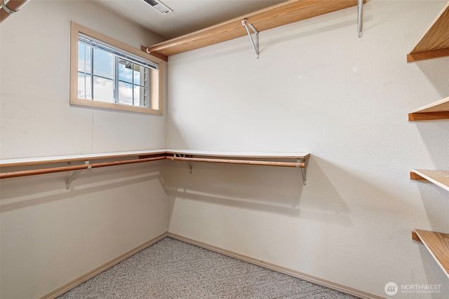 2614 Tacoma Road E, Puyallup, WA 98371