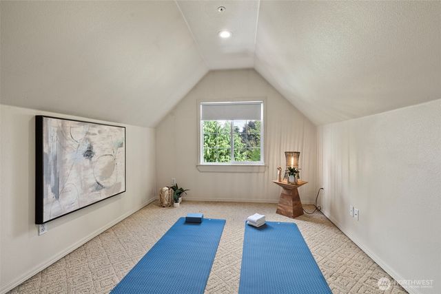2614 Tacoma Road E, Puyallup, WA 98371