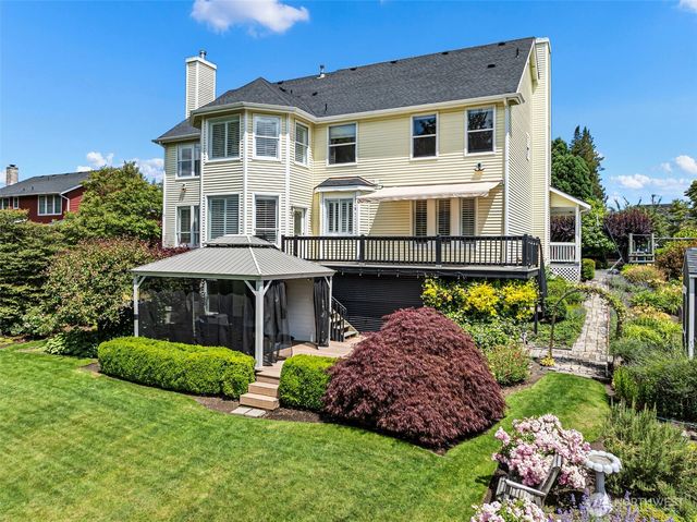 2614 Tacoma Road E, Puyallup, WA 98371