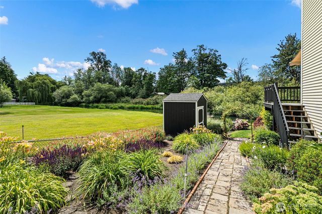 2614 Tacoma Road E, Puyallup, WA 98371
