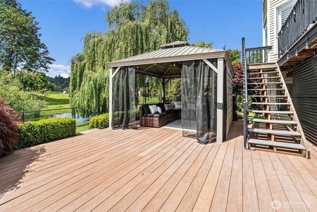 2614 Tacoma Road E, Puyallup, WA 98371