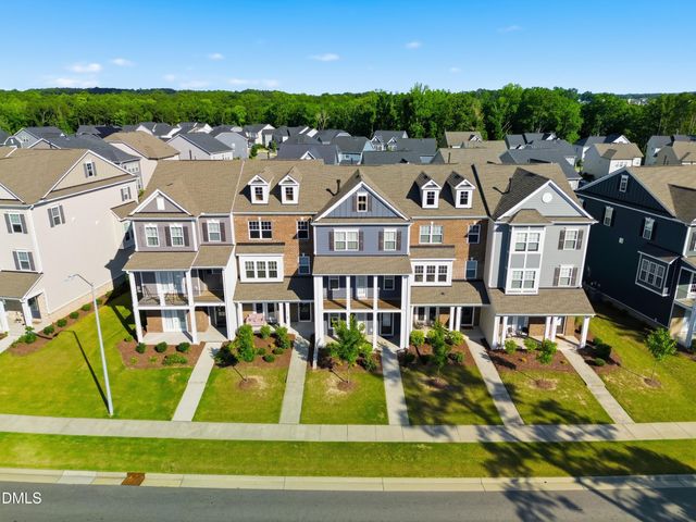 1274 Barn Cat Way, Apex, NC 27502