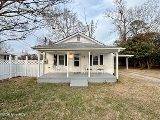 36 First Street, Chocowinity, NC 27817