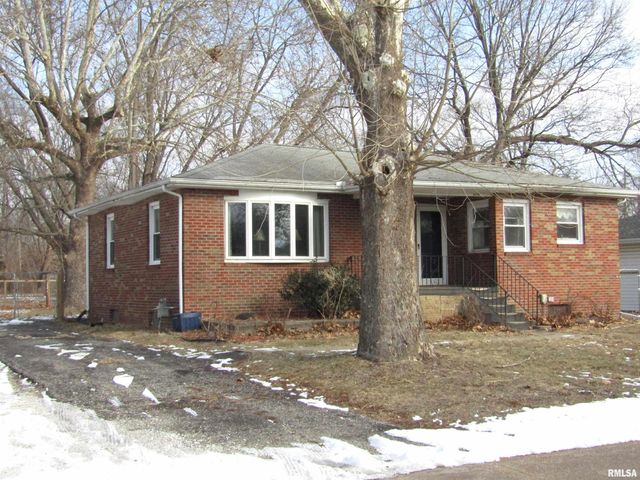 514 E EUCLID Avenue, Lewistown, IL 61542