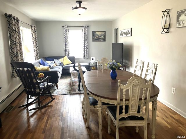 514 E EUCLID Avenue, Lewistown, IL 61542