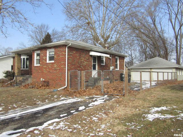 514 E EUCLID Avenue, Lewistown, IL 61542